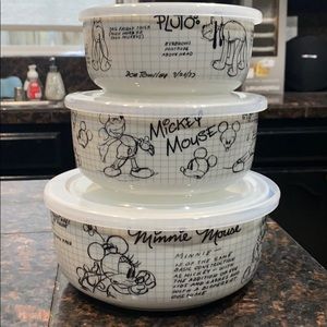 Disney Ceramic bowls with lids
